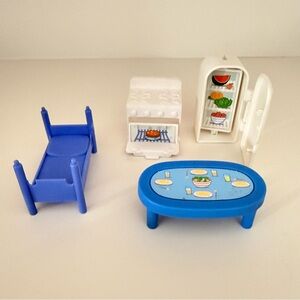 Peppa Pig Delux House Refrigerator, Stove, Table and Bed Replacement Parts
